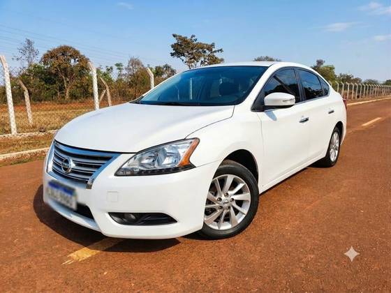 NISSAN SENTRA 2.0 SV 16V FLEX 4P AUTOMÁTICO